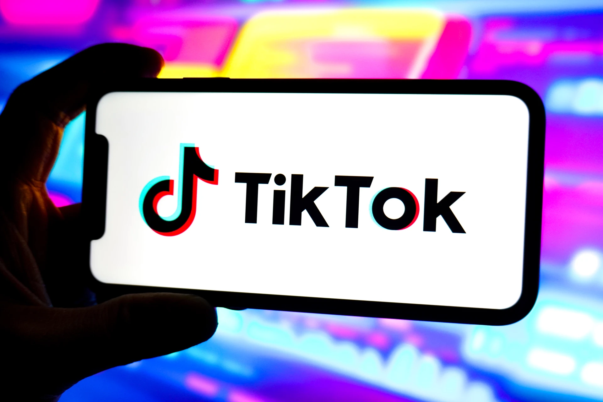 TikTok 竞购方直接与白宫打交道